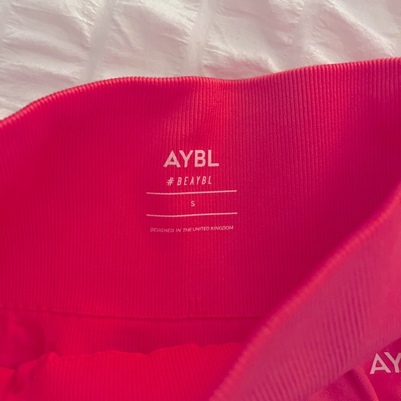 Aybl seamless shorts size small - Picture 3 of 5